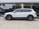 Used 2018 Volkswagen Tiguan SEL image 2