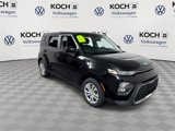 Used 2021 Kia Soul LX image 2