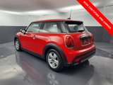 Used 2022 MINI Cooper 2-Door Hardtop image 5