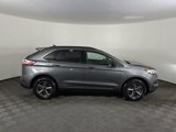 Used 2022 Ford Edge SEL w/ Sport Appearance Package image 5