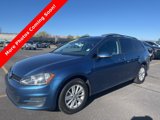 Used 2016 Volkswagen Golf S image 2