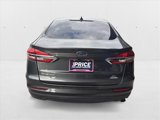 Used 2020 Ford Fusion SE image 4
