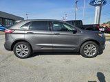 Used 2022 Ford Edge Titanium image 2
