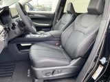 New 2025 INFINITI QX60 Luxe image 5