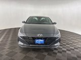 Used 2023 Hyundai Elantra SE w/ Preferred Accessory Package image 3