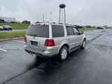 Used 2003 Lincoln Navigator Luxury image 3