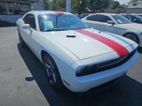 Used 2014 Dodge Challenger SXT image 2
