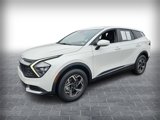 Used 2023 Kia Sportage LX image 3