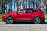 Used 2022 Ford Escape Titanium image 2