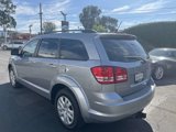 Used 2016 Dodge Journey SE w/ Flexible Seating Group image 2