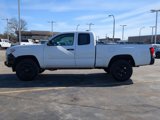 Used 2021 Toyota Tacoma SR image 5