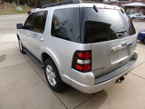 Used 2010 Ford Explorer XLT image 3