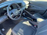 New 2025 Hyundai Elantra SE image 5