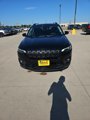 Used 2023 Jeep Cherokee Altitude Lux image 3