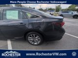 Used 2020 Toyota Avalon XLE image 4