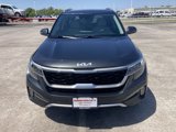 Used 2023 Kia Seltos SX w/ SX Sunroof Package image 2