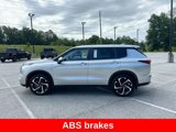 Used 2023 Mitsubishi Outlander SE Black Edition image 6