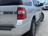 Used 2017 Ford Expedition XLT image 5