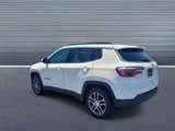 Used 2018 Jeep Compass Latitude image 4