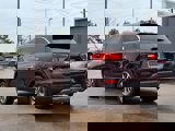 Used 2019 Kia Sorento EX image 2