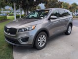 Used 2017 Kia Sorento LX image 5