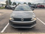 Used 2016 Volkswagen Jetta Sport image 2