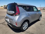 Used 2023 Kia Soul LX image 5