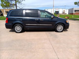 Used 2013 Chrysler Town & Country Touring-L w/ Premium Group image 3