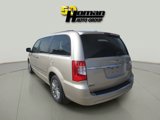 Used 2014 Chrysler Town & Country Touring-L w/ Driver Convenience Group image 3