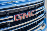 Used 2023 GMC Acadia SLT image 3