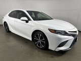 Used 2019 Toyota Camry SE image 3