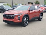 Used 2024 Chevrolet Trax RS w/ Driver Confidence Package image 2