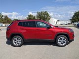 New 2025 Jeep Compass Latitude image 3