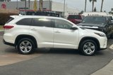Used 2019 Toyota Highlander Limited image 3