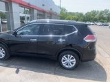 Used 2015 Nissan Rogue SV w/ SV Moonroof Package image 3