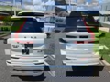 Used 2022 Volvo XC60 B6 Inscription w/ Advanced Package image 6