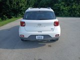 Used 2022 Hyundai Venue SEL image 4