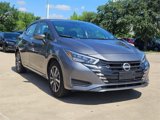 Used 2025 Nissan Versa SV image 2