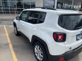 Used 2018 Jeep Renegade Latitude w/ Cold Weather Group image 5