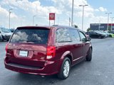 Used 2019 Dodge Grand Caravan SXT image 3