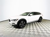 Used 2019 Volvo V90 T5 Cross Country image 3