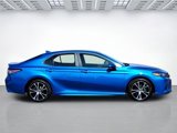 Used 2019 Toyota Camry L image 2