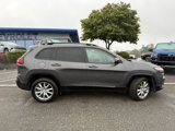 Used 2018 Jeep Cherokee Latitude image 3