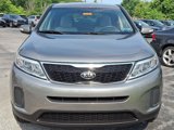 Used 2015 Kia Sorento LX image 2