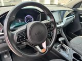 Used 2022 Kia Niro LXS image 6