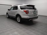 Used 2017 Ford Explorer XLT w/ Equipment Group 202A image 5