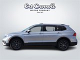 Certified 2022 Volkswagen Tiguan SE w/ Panoramic Sunroof Package image 4