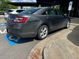 Used 2017 Ford Taurus SE image 4