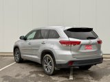Used 2018 Toyota Highlander XLE image 3