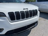 Used 2023 Jeep Cherokee Altitude Lux image 3